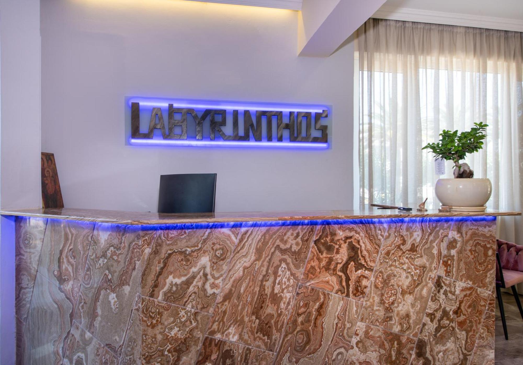 Labyrinth Hotel 耶奥伊乌波利斯 外观 照片